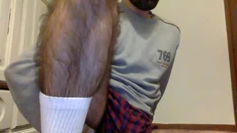 Snapshot of babyhardy chatting on February 2025 11:30:01 PM Tom A.    online show from February 2025 11:30:01 PM