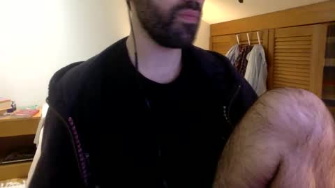 Snapshot of babyhardy chatting on February 2025 11:44:02 PM Tom A.    online show from February 2025 11:44:02 PM