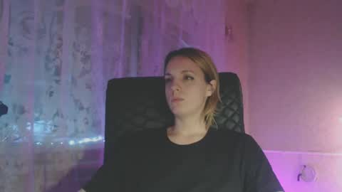 Snapshot of babymuro4ka chatting on January 2025 04:00:01 AM Sonya online show from January 2025 04:00:01 AM