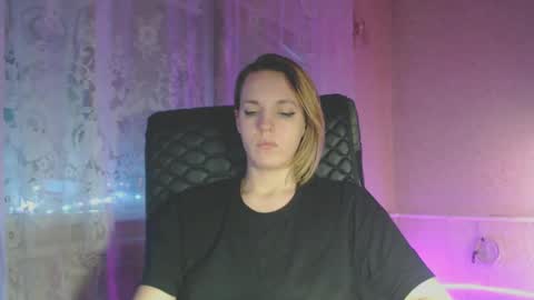 Snapshot of babymuro4ka chatting on January 2025 02:43:01 AM Sonya online show from January 2025 02:43:01 AM