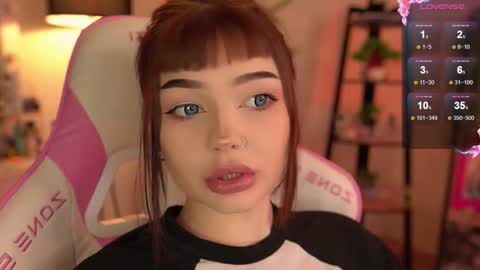 Snapshot of babyroxynill chatting on November 2025 03:17:02 PM Nika online show from November 2025 03:17:02 PM