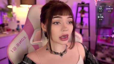 Snapshot of babyroxynill chatting on November 2025 03:56:02 PM Nika online show from November 2025 03:56:02 PM