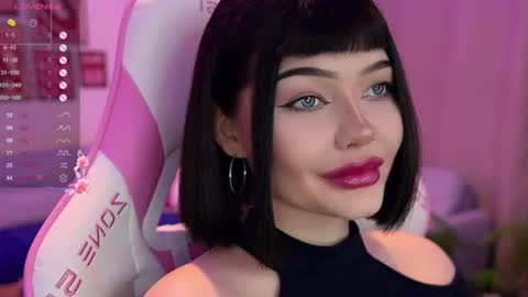 Snapshot of babyroxynill chatting on June 2026 09:52:01 PM Nika online show from June 2026 09:52:01 PM