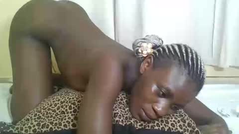 Snapshot of babyrozillah chatting on February 2025 09:37:02 PM PRISCILLAH online show from February 2025 09:37:02 PM