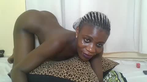 Snapshot of babyrozillah chatting on February 2025 08:42:02 AM PRISCILLAH online show from February 2025 08:42:02 AM