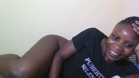 Snapshot of babyrozillah chatting on September 2025 09:25:02 PM PRISCILLAH online show from September 2025 09:25:02 PM