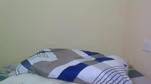 Snapshot of babyrozillah chatting on September 2025 08:56:02 PM PRISCILLAH online show from September 2025 08:56:02 PM