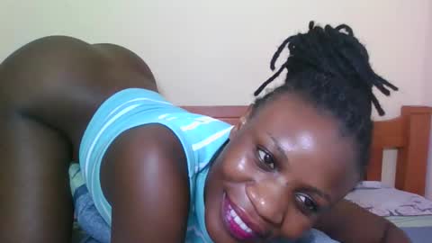 Snapshot of babyrozillah chatting on October 2025 08:20:02 PM PRISCILLAH online show from October 2025 08:20:02 PM