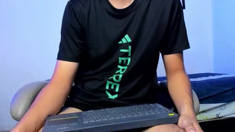 Snapshot of babyted273 chatting on February 2026 06:01:02 AM Babyted273 online show from February 2026 06:01:02 AM