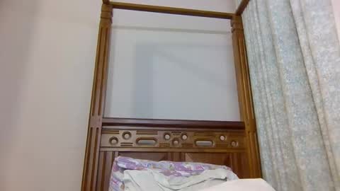 babytylerr online show from February 2026 04:17:01 PM