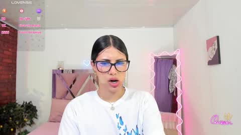  VENU  online show from March 2026 03:32:01 AM