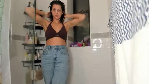 BabyWolfies online show from December 2025 11:20:01 PM