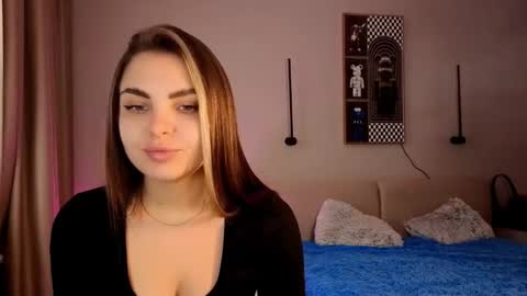 Snapshot of babyy_doll chatting on November 2025 08:03:01 AM JOIN FAN CLUB TO GET MY CONTENT FOR FREE online show from November 2025 08:03:01 AM