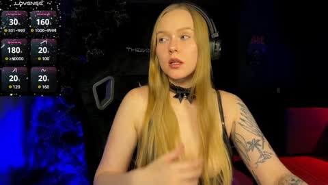 Snapshot of babyytonight chatting on December 2024 07:53:02 PM NEXT STREAM  1AM GMT3  Alice    online show from December 2024 07:53:02 PM