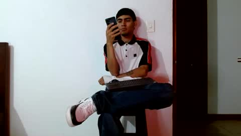 Vanessa and  Cash Master online show from December 2024 08:04:01 PM