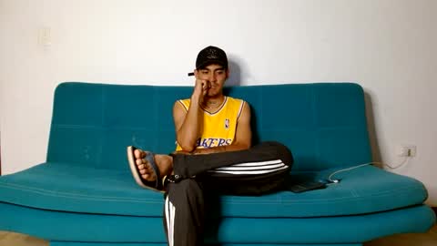 Vanessa and  Cash Master online show from January 2025 09:00:02 PM