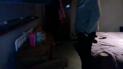 Snapshot of bad_dad43 chatting on January 2025 03:26:02 AM Bad dad43 online show from January 2025 03:26:02 AM