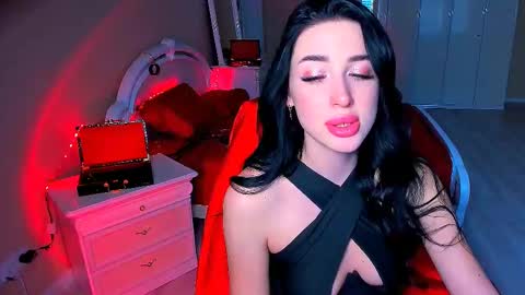 Miss Desire...do you remember online show from December 2024 10:12:02 AM