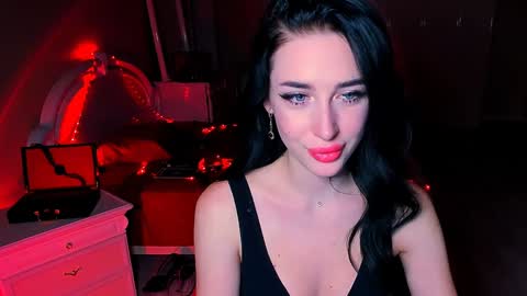 Miss Desire...do you remember online show from December 2024 04:14:02 PM