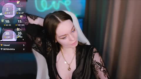 Lin online show from February 2025 09:17:01 PM