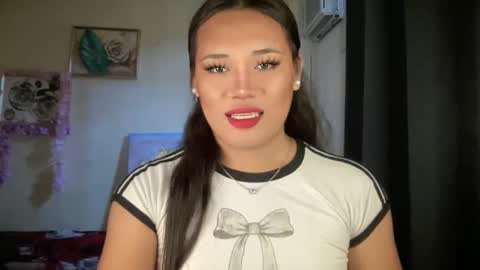 AMARA - FOLLOW ME AND THUMBS UP online show from February 2026 12:39:02 AM