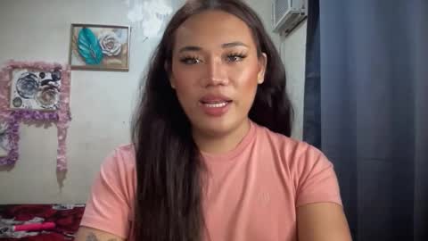 AMARA - FOLLOW ME AND THUMBS UP online show from February 2026 01:29:02 PM