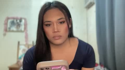 AMARA - FOLLOW ME AND THUMBS UP online show from April 2026 05:01:02 AM