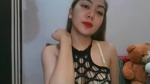 tricia online show from October 2025 09:10:02 AM