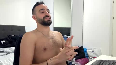 Snapshot of badboymantube chatting on January 2025 09:40:01 PM badboymantube online show from January 2025 09:40:01 PM