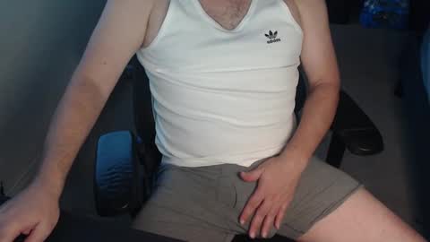 Snapshot of baddaddy77 chatting on September 2025 01:11:01 AM baddaddy77 online show from September 2025 01:11:01 AM