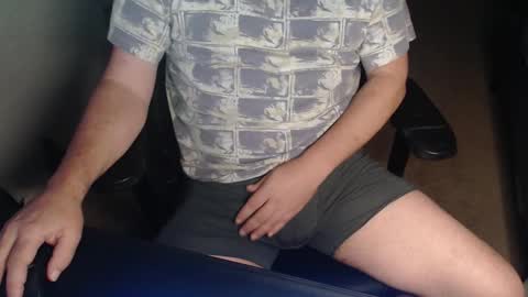 Snapshot of baddaddy77 chatting on October 2025 10:48:01 AM baddaddy77 online show from October 2025 10:48:01 AM