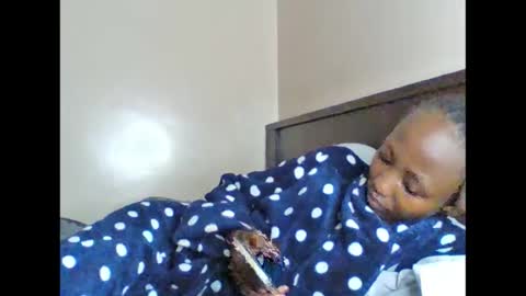 baddie_bunnie online show from April 2026 06:58:01 PM