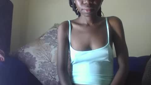 Snapshot of baddie_floxxy chatting on February 2026 03:47:02 AM baddie_floxxy online show from February 2026 03:47:02 AM