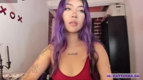 Snapshot of badkatyuska chatting on February 2025 07:49:01 PM Please help me to reach 100 thumbs up online show from February 2025 07:49:01 PM