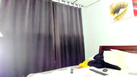 Snapshot of badoozdoll69 chatting on March 2025 04:32:01 AM Alexandra Independent model online show from March 2025 04:32:01 AM