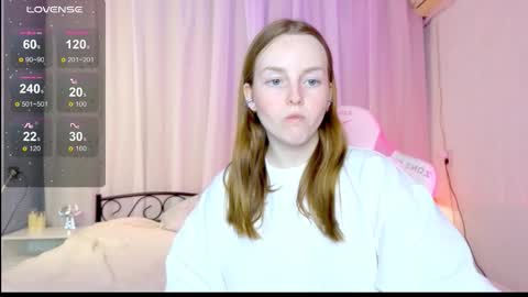 Snapshot of bae_cake__ chatting on September 2025 07:38:01 PM Alice online show from September 2025 07:38:01 PM