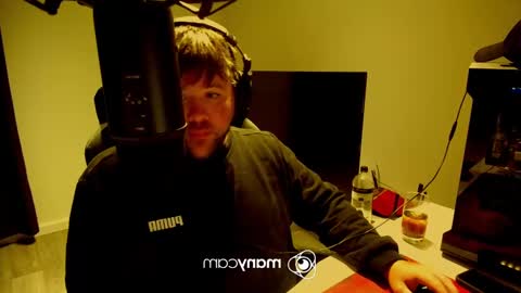 Snapshot of baftez chatting on December 2024 12:20:02 PM Baffels online show from December 2024 12:20:02 PM