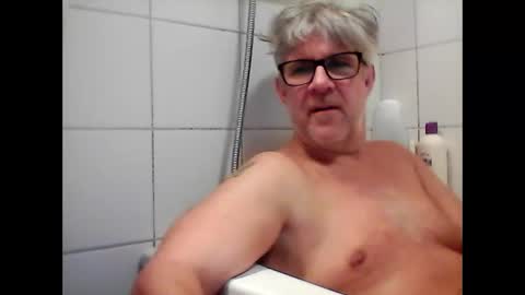 baggelina75 online show from January 2025 07:21:02 PM