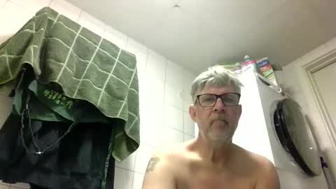 Snapshot of baggelina75 chatting on May 2026 08:00:01 AM baggelina75 online show from May 2026 08:00:01 AM