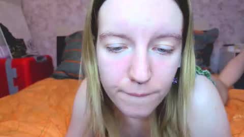 holly online show from February 2026 03:38:01 PM