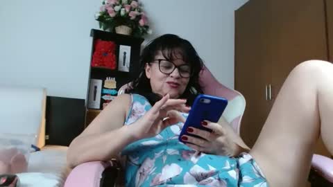 sandra online show from April 2026 03:23:01 PM