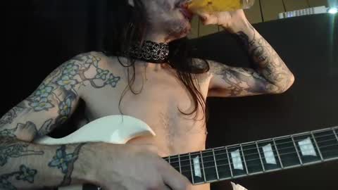 Bailey online show from December 2024 06:52:02 AM