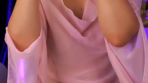 Snapshot of bailey_evans chatting on November 2025 06:35:01 AM Bailey online show from November 2025 06:35:01 AM