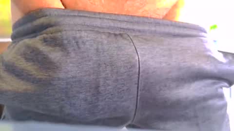 bald_bone online show from December 2025 04:16:01 PM