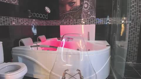 Snapshot of ballesteros_ chatting on September 2025 07:41:02 PM ballesteros_ online show from September 2025 07:41:02 PM