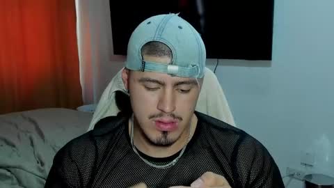 Andres -  online show from April 2026 01:41:01 PM