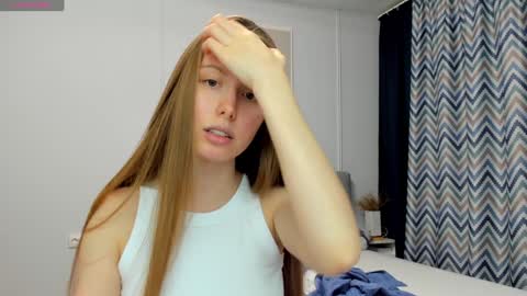 Kira online show from January 2025 06:49:01 PM