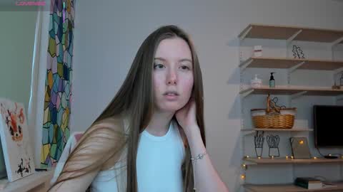 Kira online show from November 2025 10:14:02 AM