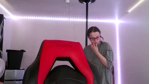 bambiboo8113 online show from March 2025 07:11:02 PM