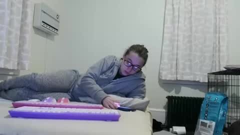 bambiboo8113 online show from December 2025 03:11:01 AM